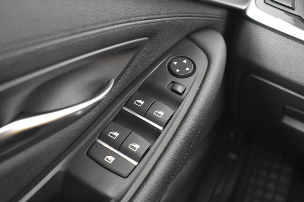 BMW 5 серии VI (F10/F11/F07) Рестайлинг Казань  - изображение 21
