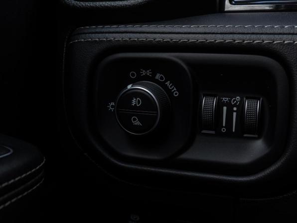 Ram 1500 IV (DS/DJ) с пробегом 2022 года, цена 9 250 000 рублей, 42865 км, offers.body_type.unknown, Автокод Объявления