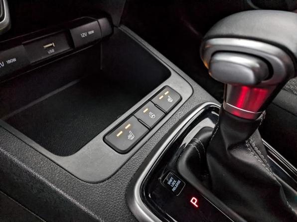 Kia Rio IV Рестайлинг с пробегом 2021 года, цена 1 655 000 рублей, 41914 км, седан, Автокод Объявления