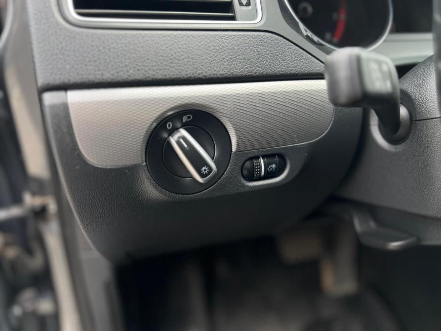 Volkswagen Jetta VI Рестайлинг Альметьевск  - изображение 13