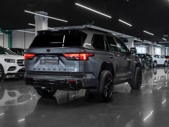 Toyota Sequoia III с пробегом 2024 года, цена 12 000 000 рублей, 34425 км, внедорожник, Автокод Объявления