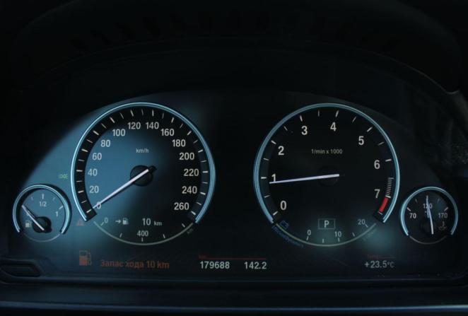 BMW 5 серии VI (F10/F11/F07) Рестайлинг с пробегом 2014 года, цена 1 890 000 рублей, 179010 км, седан, Автокод Объявления