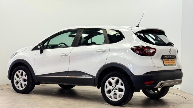 Renault Kaptur I с пробегом 2016 года, цена 1 350 000 рублей, 76100 км, внедорожник, Автокод Объявления