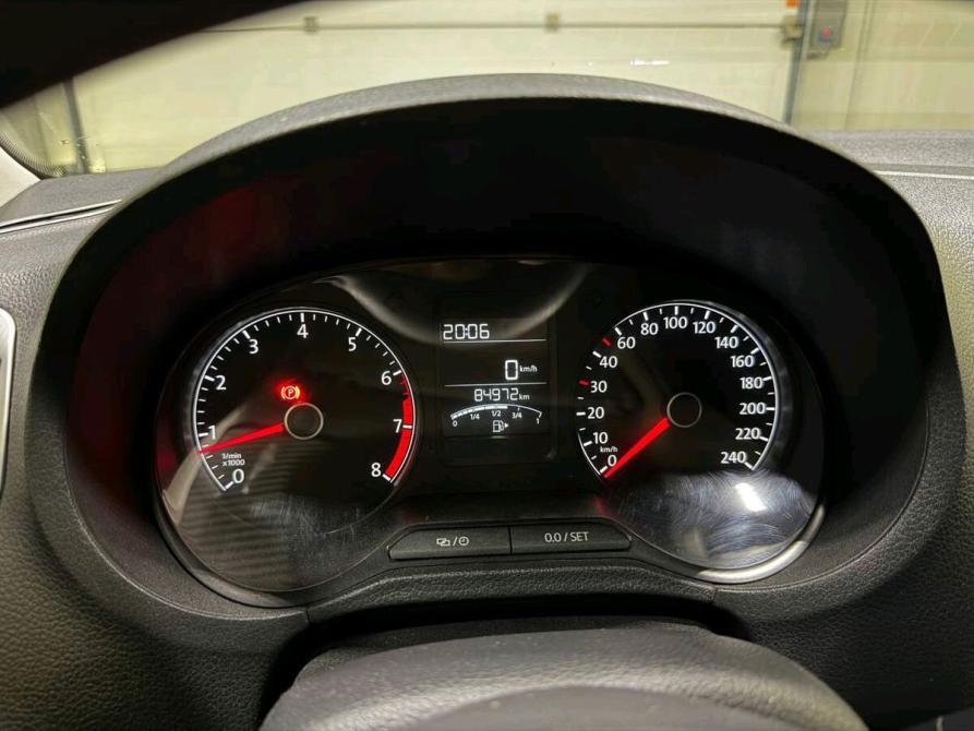 Volkswagen Polo V Рестайлинг Новосибирск  - изображение 22