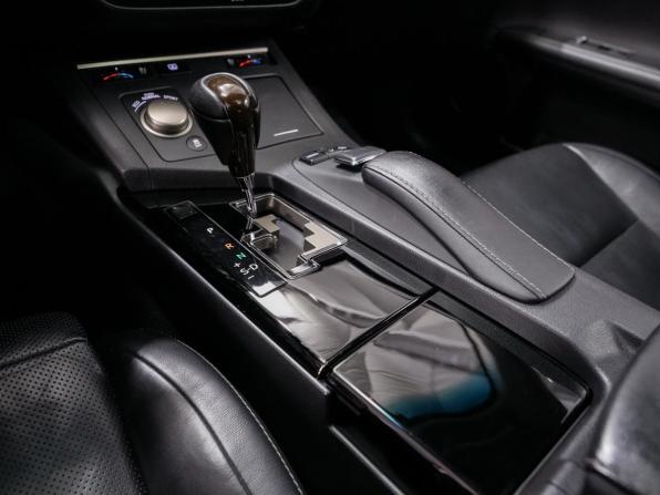 Lexus ES VI с пробегом 2014 года, цена 2 190 000 рублей, 216600 км, седан, Автокод Объявления