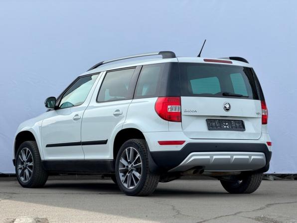 Skoda Yeti I Рестайлинг с пробегом 2016 года, цена 1 199 000 рублей, 142500 км, внедорожник, Автокод Объявления