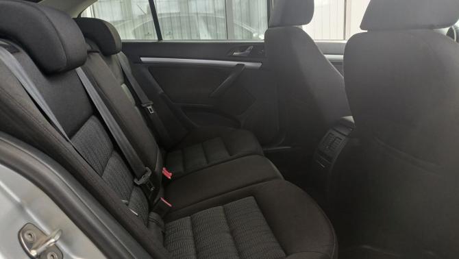Skoda Octavia II (A5) Рестайлинг с пробегом 2013 года, цена 719 000 рублей, 262000 км, лифтбек, Автокод Объявления