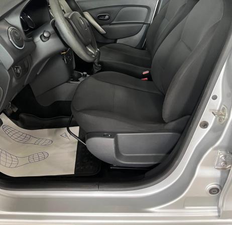Renault Logan II с пробегом 2014 года, цена 680 000 рублей, 177606 км, седан, Автокод Объявления
