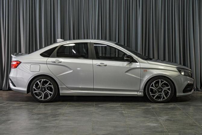 Lada (ВАЗ) Vesta I с пробегом 2019 года, цена 1 070 000 рублей, 132261 км, седан, Автокод Объявления