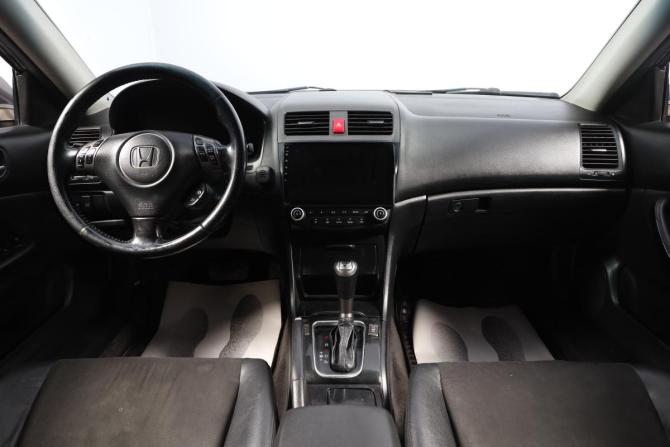 Honda Accord VII Рестайлинг с пробегом 2007 года, цена 899 000 рублей, 295936 км, седан, Автокод Объявления