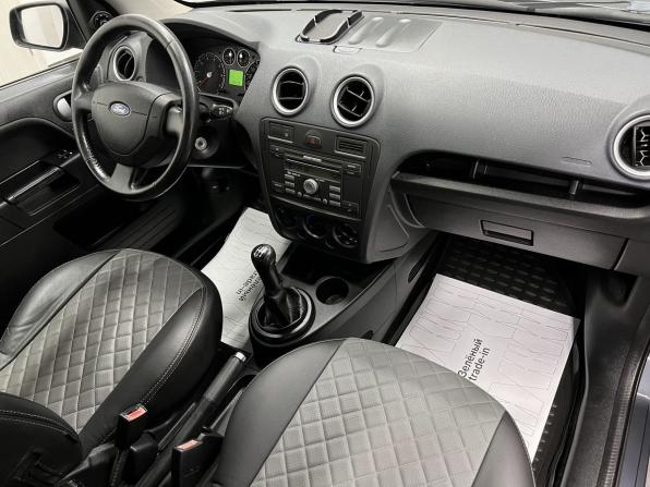 Ford Fusion I Рестайлинг с пробегом 2008 года, цена 590 000 рублей, 168298 км, хэтчбек, Автокод Объявления