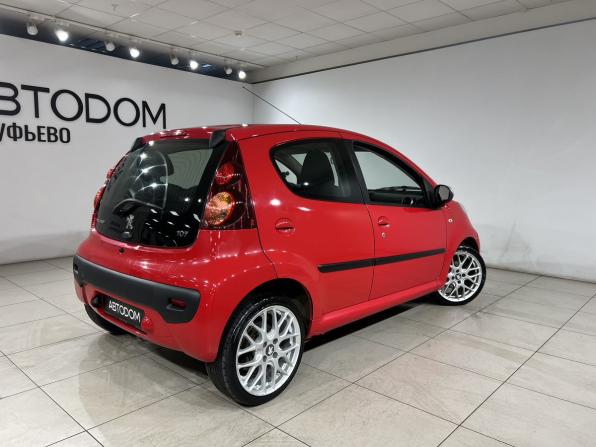 Peugeot 107 I Рестайлинг 2 с пробегом 2012 года, цена 590 000 рублей, 141000 км, хэтчбек, Автокод Объявления