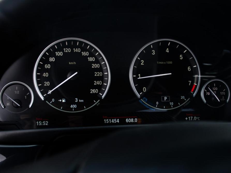 BMW 5 серии VI (F10/F11/F07) Рестайлинг Москва  - изображение 10