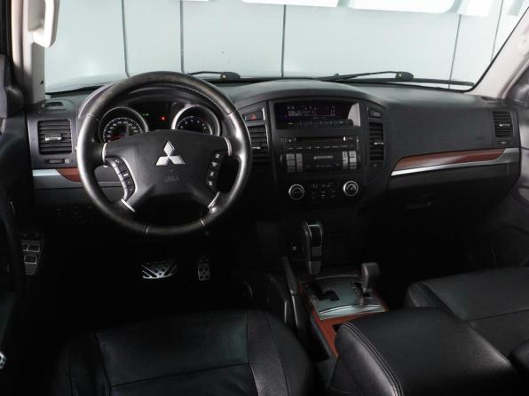 Mitsubishi Pajero IV с пробегом 2008 года, цена 1 655 000 рублей, 200022 км, внедорожник, Автокод Объявления