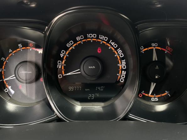 Lada (ВАЗ) Vesta I с пробегом 2019 года, цена 1 040 000 рублей, 99504 км, универсал, Автокод Объявления