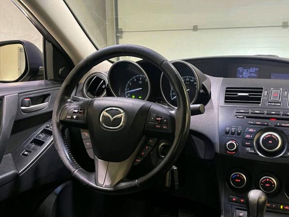 Mazda 3 II (BL) Рестайлинг с пробегом 2011 года, цена 755 000 рублей, 265022 км, седан, Автокод Объявления