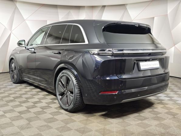 Li Auto (Lixiang) L7 I Рестайлинг с пробегом 2024 года, цена 6 450 000 рублей, 45410 км, внедорожник, Автокод Объявления