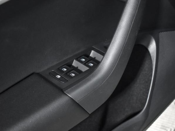 Skoda Octavia III (A7) Рестайлинг с пробегом 2019 года, цена 1 499 000 рублей, 128563 км, лифтбек, Автокод Объявления