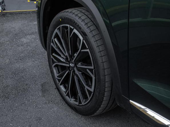 Geely Monjaro I Рестайлинг 2 с пробегом 2025 года, цена 4 500 000 рублей, 2143 км, внедорожник, Автокод Объявления