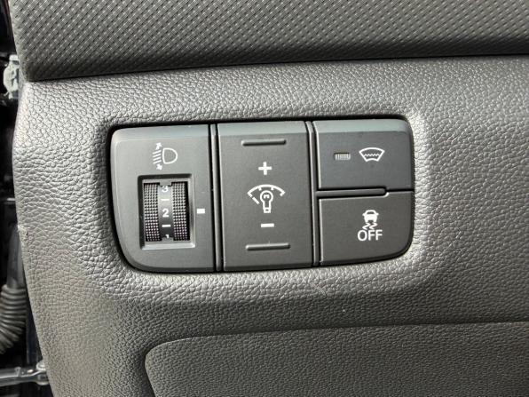 Hyundai Creta I с пробегом 2018 года, цена 1 765 000 рублей, 157968 км, внедорожник, Автокод Объявления