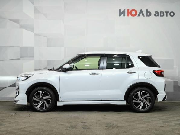 Toyota Raize I с пробегом 2020 года, цена 1 900 000 рублей, 34207 км, внедорожник, Автокод Объявления