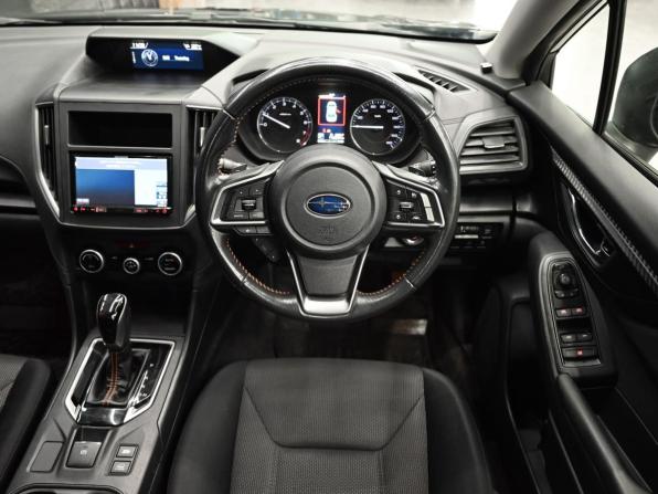 Subaru XV II с пробегом 2018 года, цена 1 920 000 рублей, 112366 км, внедорожник, Автокод Объявления