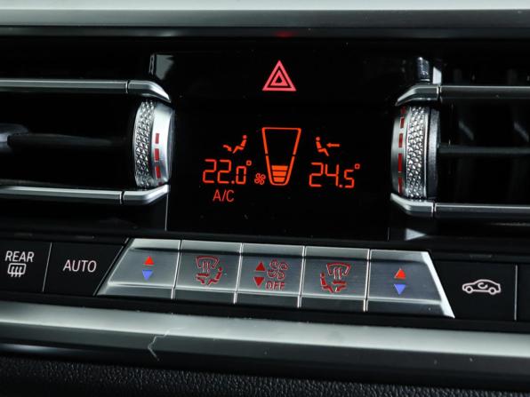 BMW 3 серии VII (G2x) с пробегом 2021 года, цена 4 148 100 рублей, 113762 км, седан, Автокод Объявления
