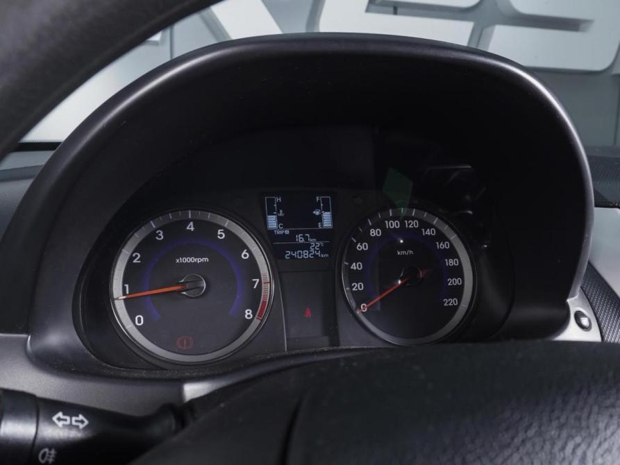 Hyundai Solaris I Рестайлинг Ростов-на-Дону  - изображение 15