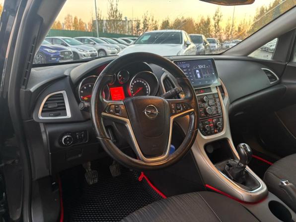 Opel Astra J с пробегом 2012 года, цена 725 000 рублей, 199275 км, хэтчбек, Автокод Объявления