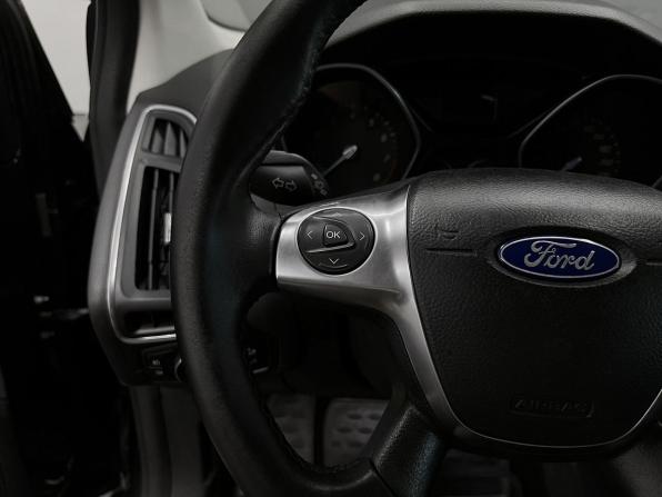 Ford Focus III с пробегом 2013 года, цена 825 000 рублей, 127050 км, седан, Автокод Объявления