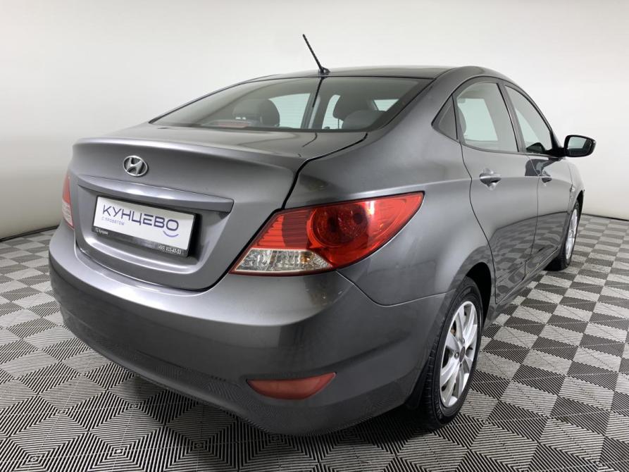 Hyundai Solaris I Москва  - изображение 5