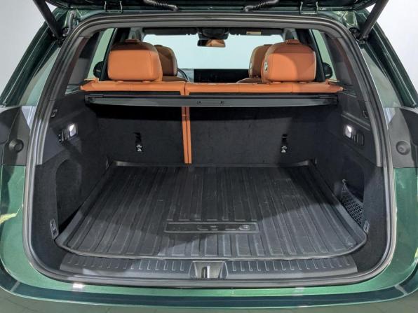 Li Auto (Lixiang) L6 с пробегом 2024 года, цена 5 600 000 рублей, 45200 км, внедорожник, Автокод Объявления