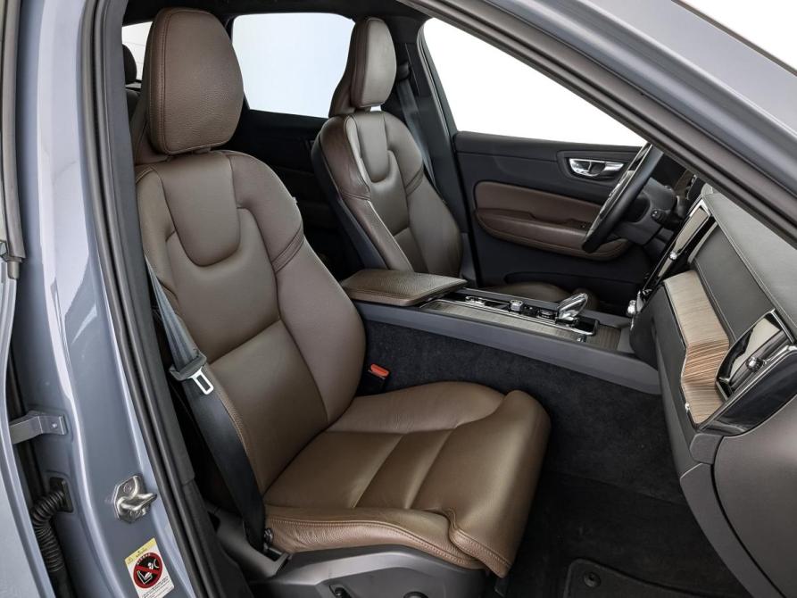 Volvo XC60 II Рестайлинг Москва  - изображение 23