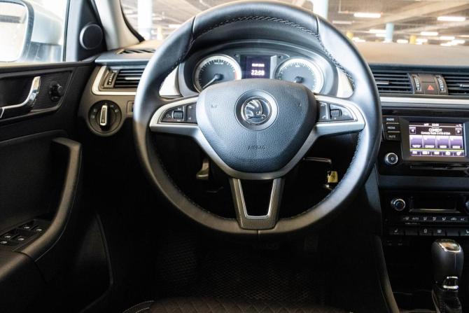 Skoda Rapid I с пробегом 2016 года, цена 1 169 000 рублей, 110293 км, лифтбек, Автокод Объявления
