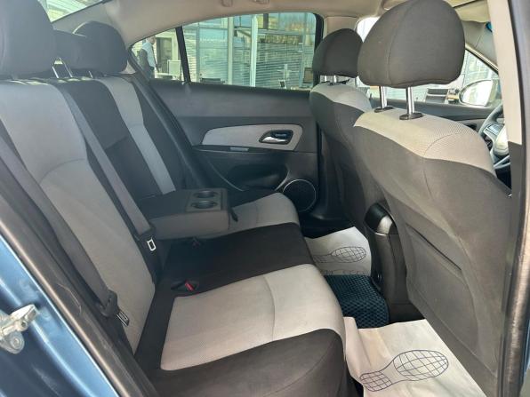 Chevrolet Cruze I Рестайлинг с пробегом 2013 года, цена 645 000 рублей, 256806 км, седан, Автокод Объявления
