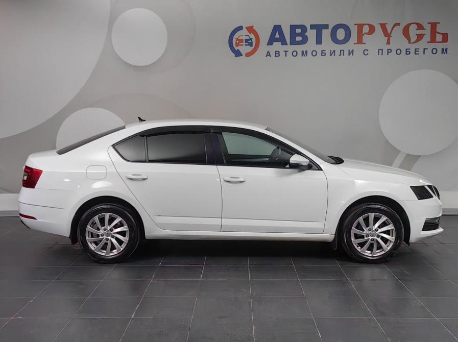 Skoda Octavia III (A7) Рестайлинг Москва  - изображение 5