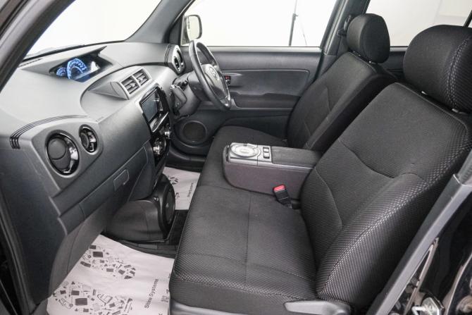 Toyota bB II Рестайлинг с пробегом 2013 года, цена 989 000 рублей, 167395 км, компактвэн, Автокод Объявления