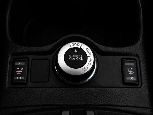 Nissan Qashqai II с пробегом 2014 года, цена 1 549 000 рублей, 179915 км, внедорожник, Автокод Объявления