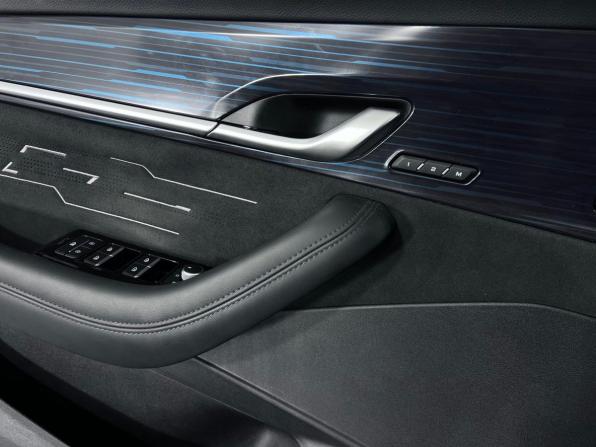 Geely Monjaro I с пробегом 2024 года, цена 3 430 000 рублей, 39581 км, внедорожник, Автокод Объявления