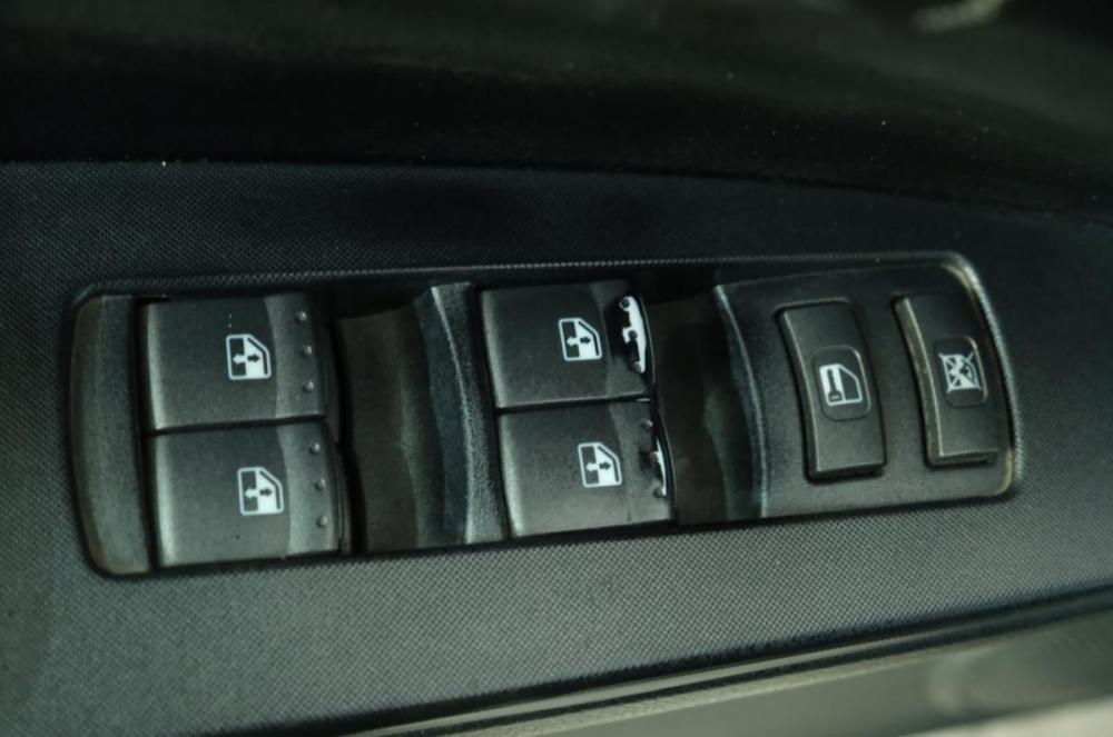 SsangYong Kyron I Рестайлинг Омск  - изображение 9
