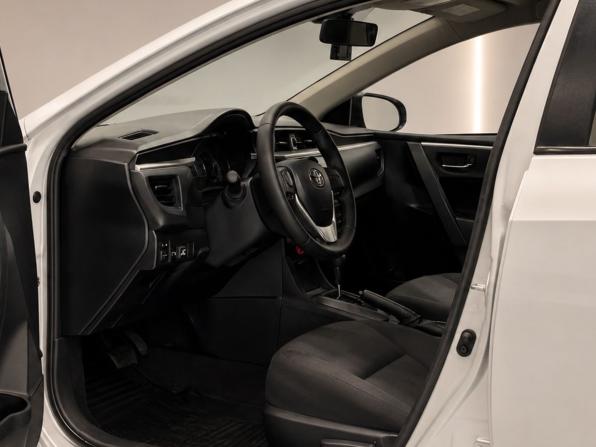 Toyota Corolla XI (E160 E170 E180) с пробегом 2014 года, цена 1 385 000 рублей, 249500 км, седан, Автокод Объявления