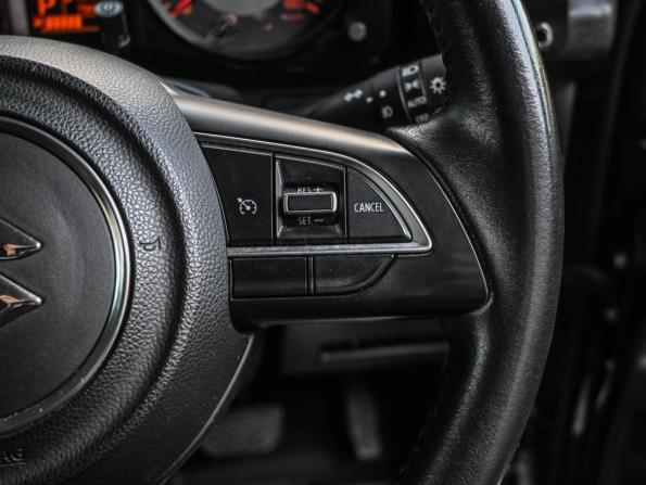 Suzuki Jimny IV с пробегом 2020 года, цена 2 149 000 рублей, 79818 км, внедорожник, Автокод Объявления