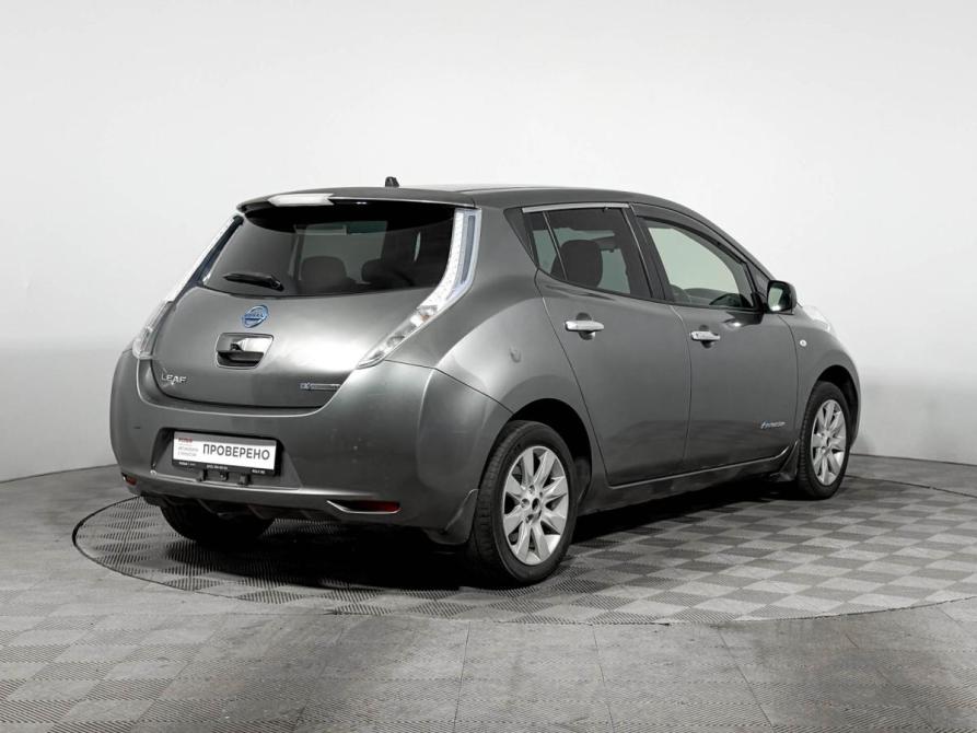 Nissan Leaf I (ZE0/AZE0) Санкт-Петербург  - изображение 5