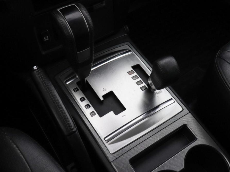 Mitsubishi Pajero IV Рестайлинг 1 Химки  - изображение 16