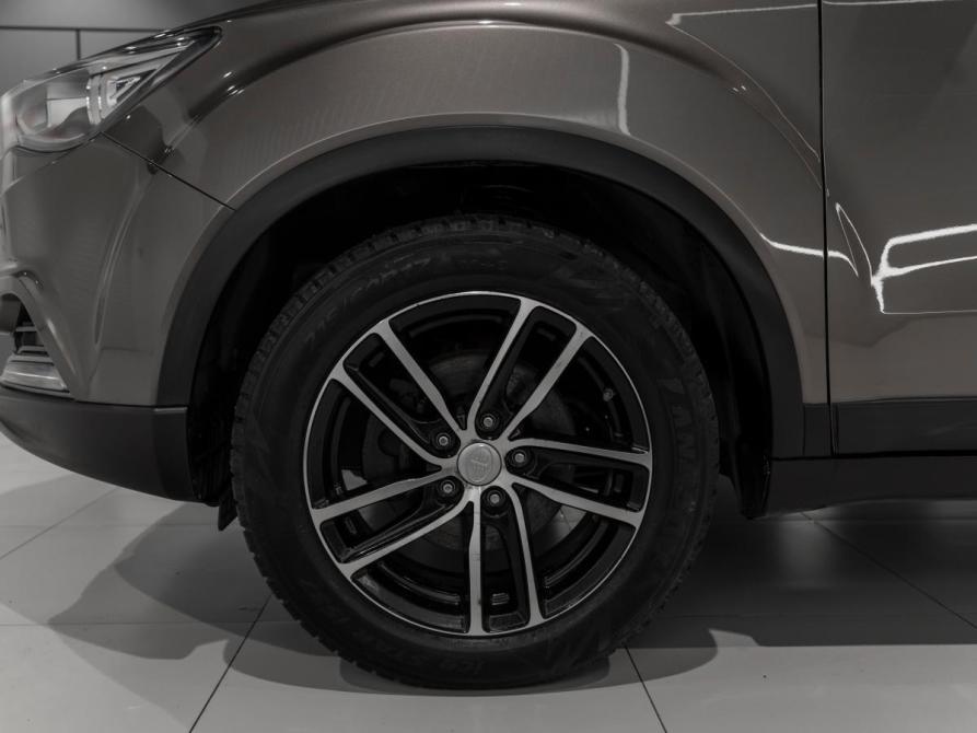 FAW Besturn X40 I Москва  - изображение 23