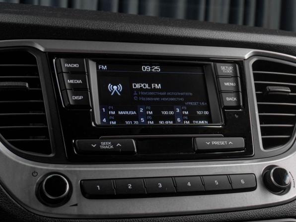 Hyundai Solaris II с пробегом 2018 года, цена 1 129 000 рублей, 164329 км, седан, Автокод Объявления