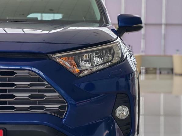 Toyota RAV4 V (XA50) с пробегом 2022 года, цена 3 390 000 рублей, 102705 км, внедорожник, Автокод Объявления