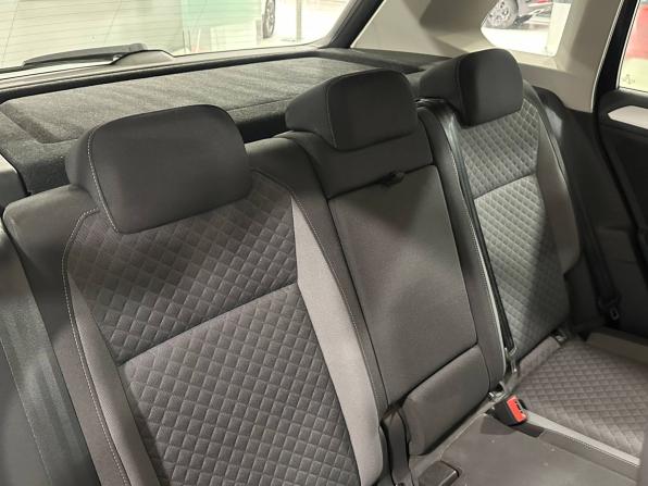 Volkswagen Tiguan II с пробегом 2017 года, цена 2 097 000 рублей, 132521 км, внедорожник, Автокод Объявления