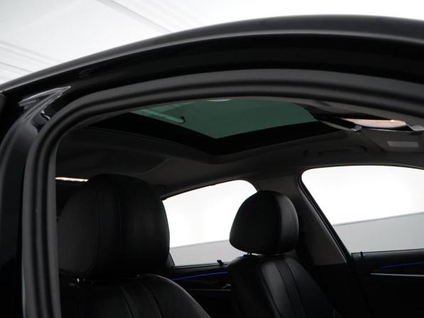 BMW 5 серии VII (G30/G31/G38) с пробегом 2016 года, цена 2 828 077 рублей, 68299 км, седан, Автокод Объявления
