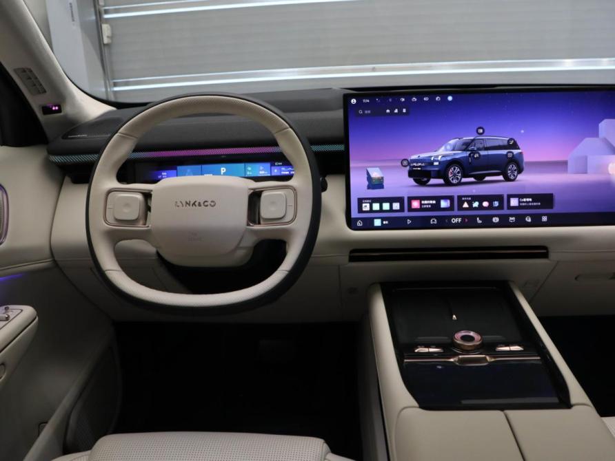 Lynk &amp; Co 900 Москва  - изображение 9